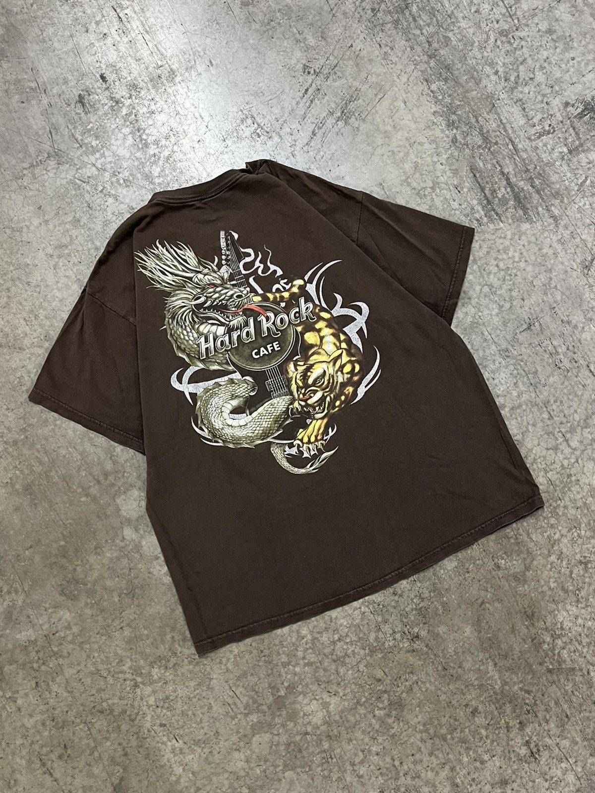 Vintage Y2k Hard Rock Cafe mocha brown grunge tee skater hype grunge Size US XL / EU 56 / 4 - 1 Thumbnail