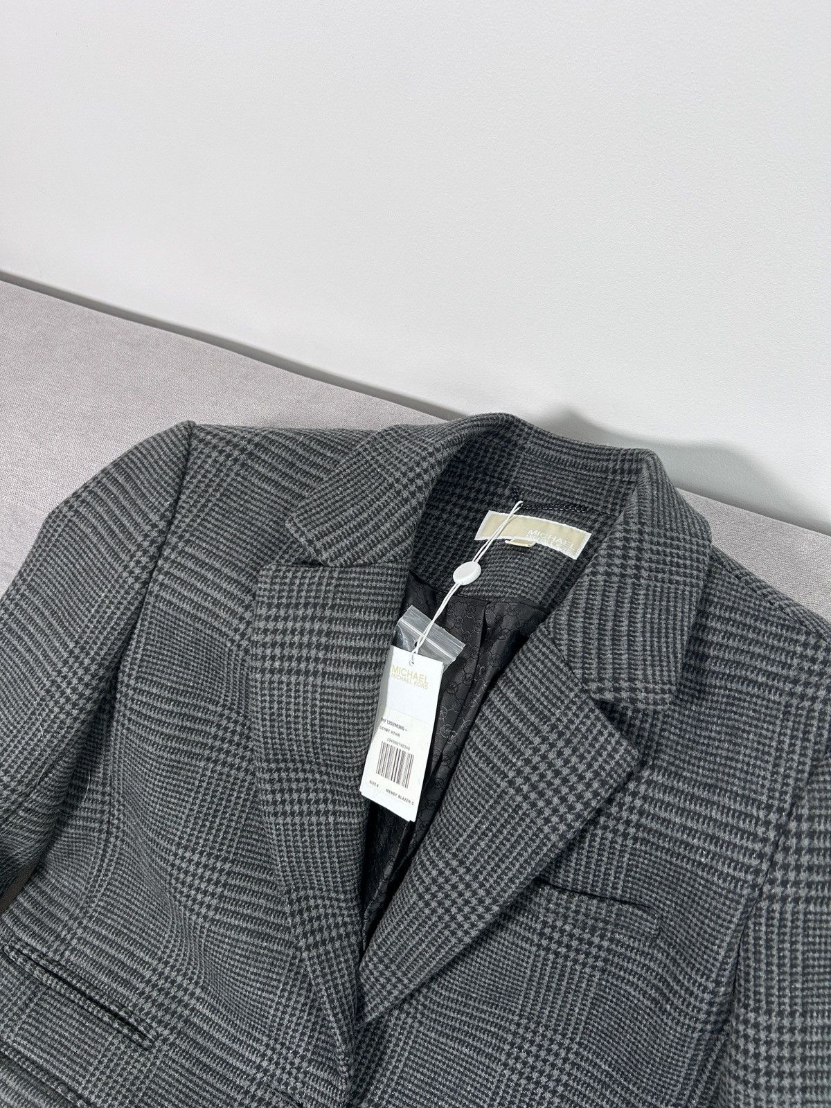 Michael Kors Michael Kors Buttoned Blazer Formal Jacket Size XS / US 0-2 / IT 36-38 - 3 Thumbnail