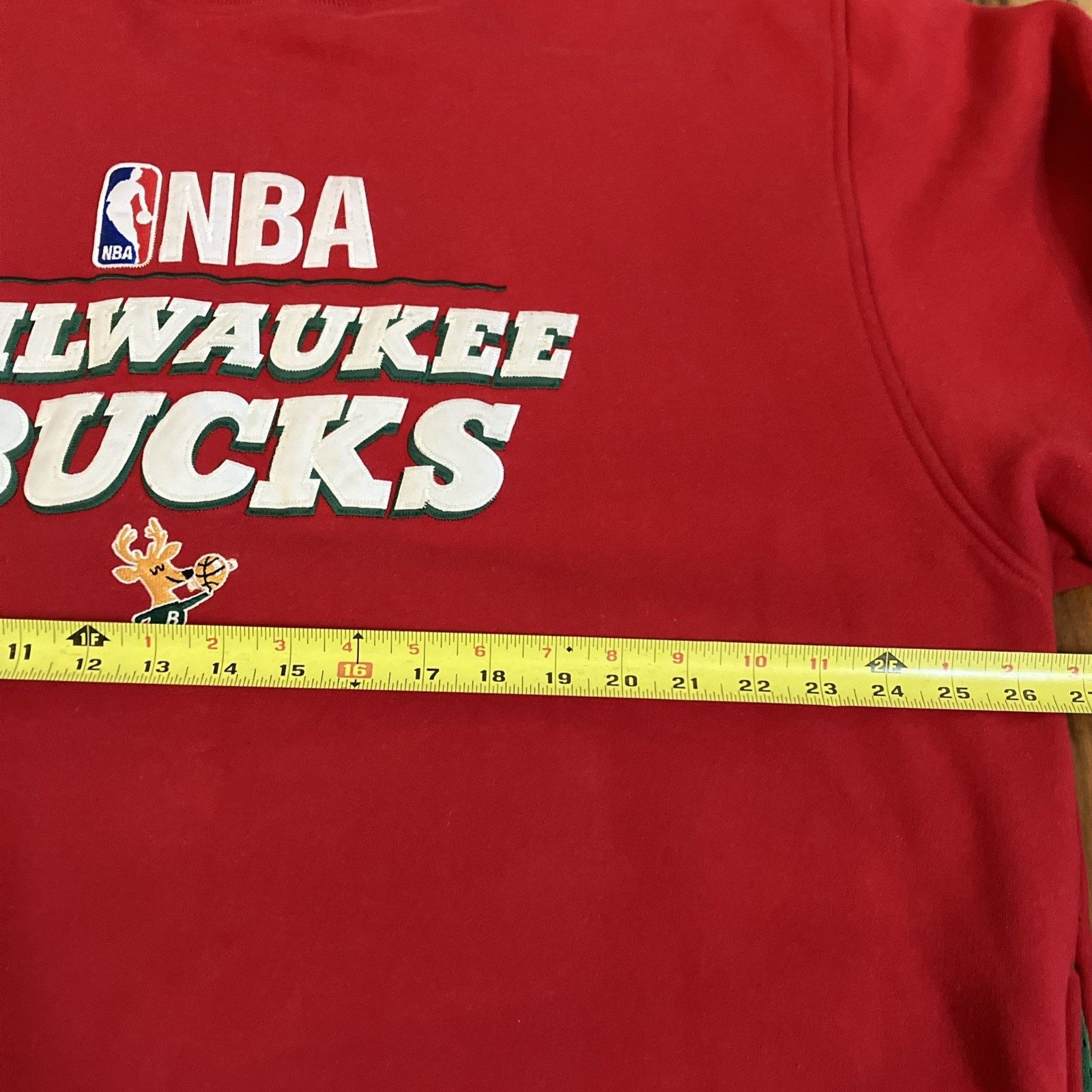 Mitchell & Ness Vtg Milwaukee Bucks Sweatshirt Mens 3XL Embroidered Crewneck Size US XXL / EU 58 / 5 - 14 Thumbnail