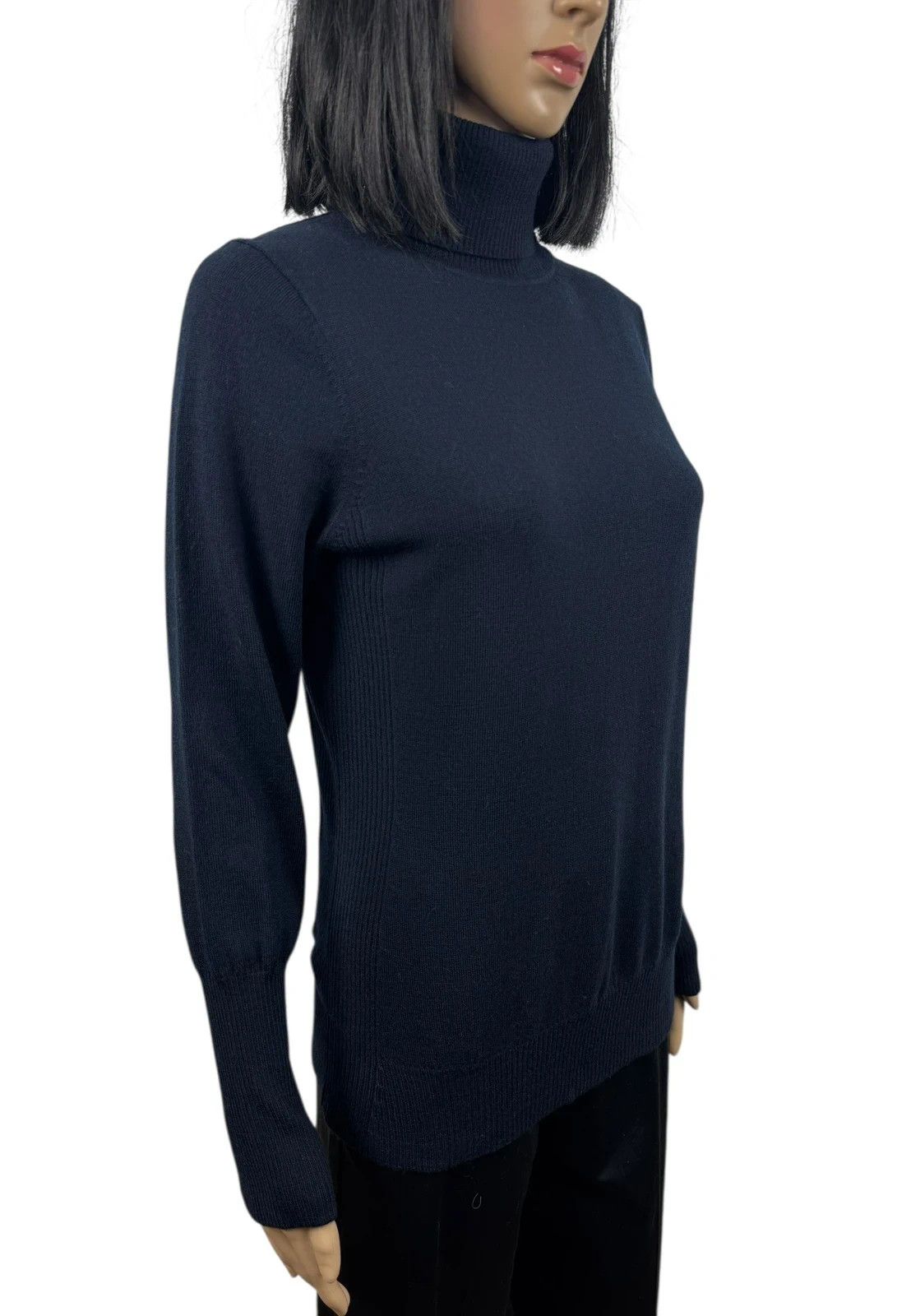 Jaeger Jaeger Wool Turtleneck Jumper Women size M Size M / US 6-8 / IT 42-44 - 3 Thumbnail
