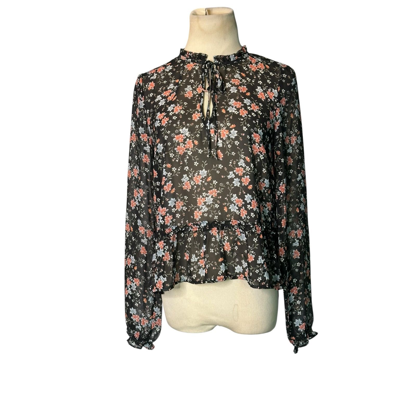 H&M H&M Divided black floral sheer long sleeves blouse size 4 Size S / US 4 / IT 40 - 8 Thumbnail
