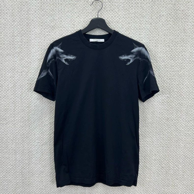 Givenchy Givenchy Shark Fin Sleeves T-Shirt Size US S / EU 44-46 / 1 - 1 Thumbnail