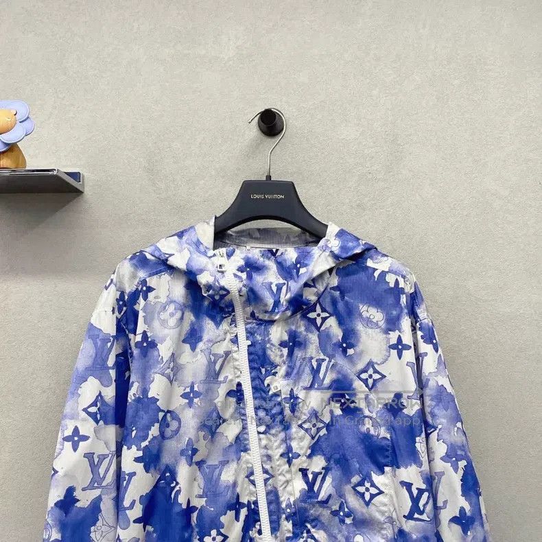 Louis Vuitton Louis Vuitton Ink smudged printed jacket Size US L / EU 52-54 / 3 - 4 Thumbnail