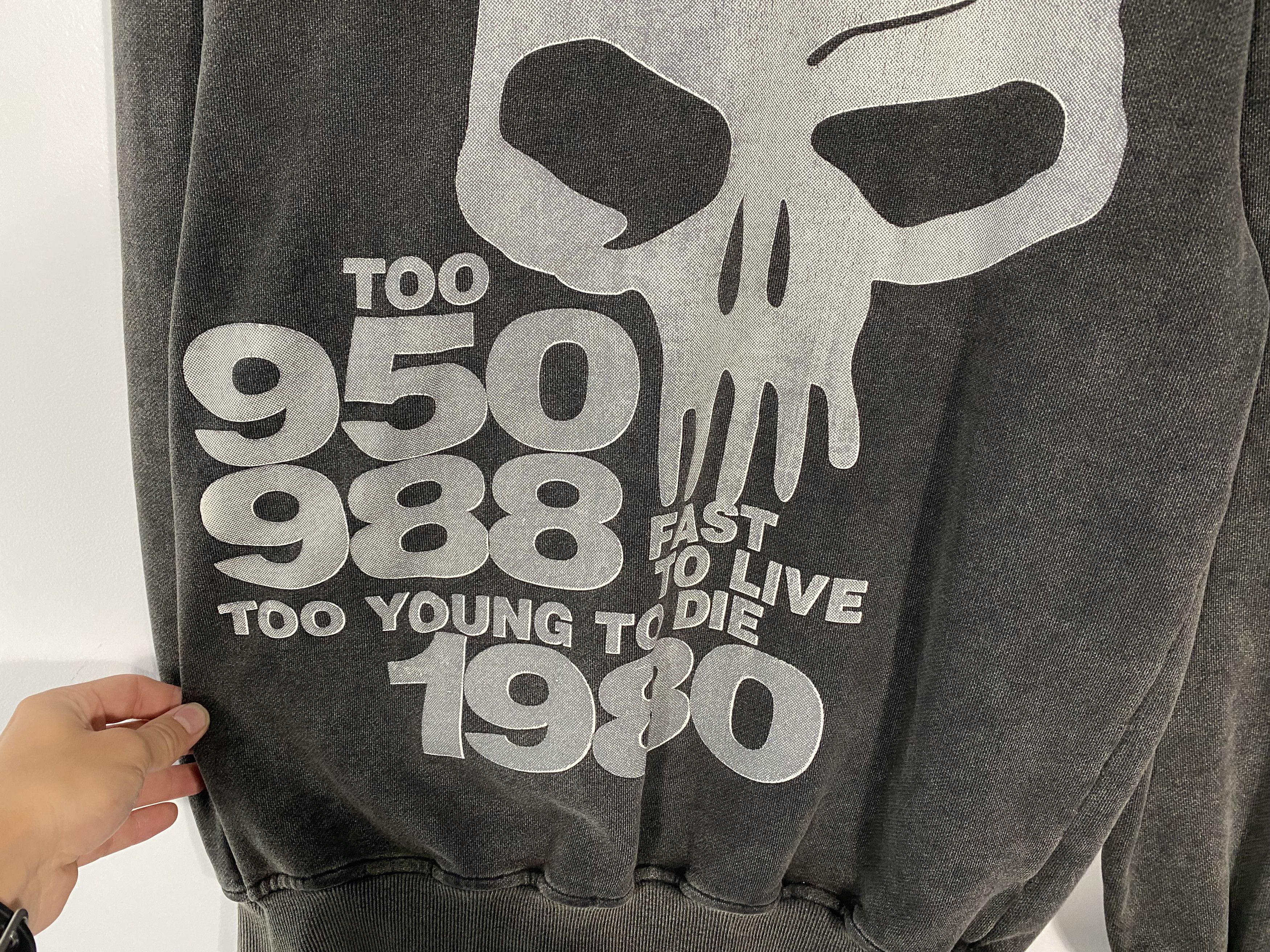 Bounty Hunter Bounty Hunter Too Young to Die stonewash crewneck gray Size US M / EU 48-50 / 2 - 3 Thumbnail