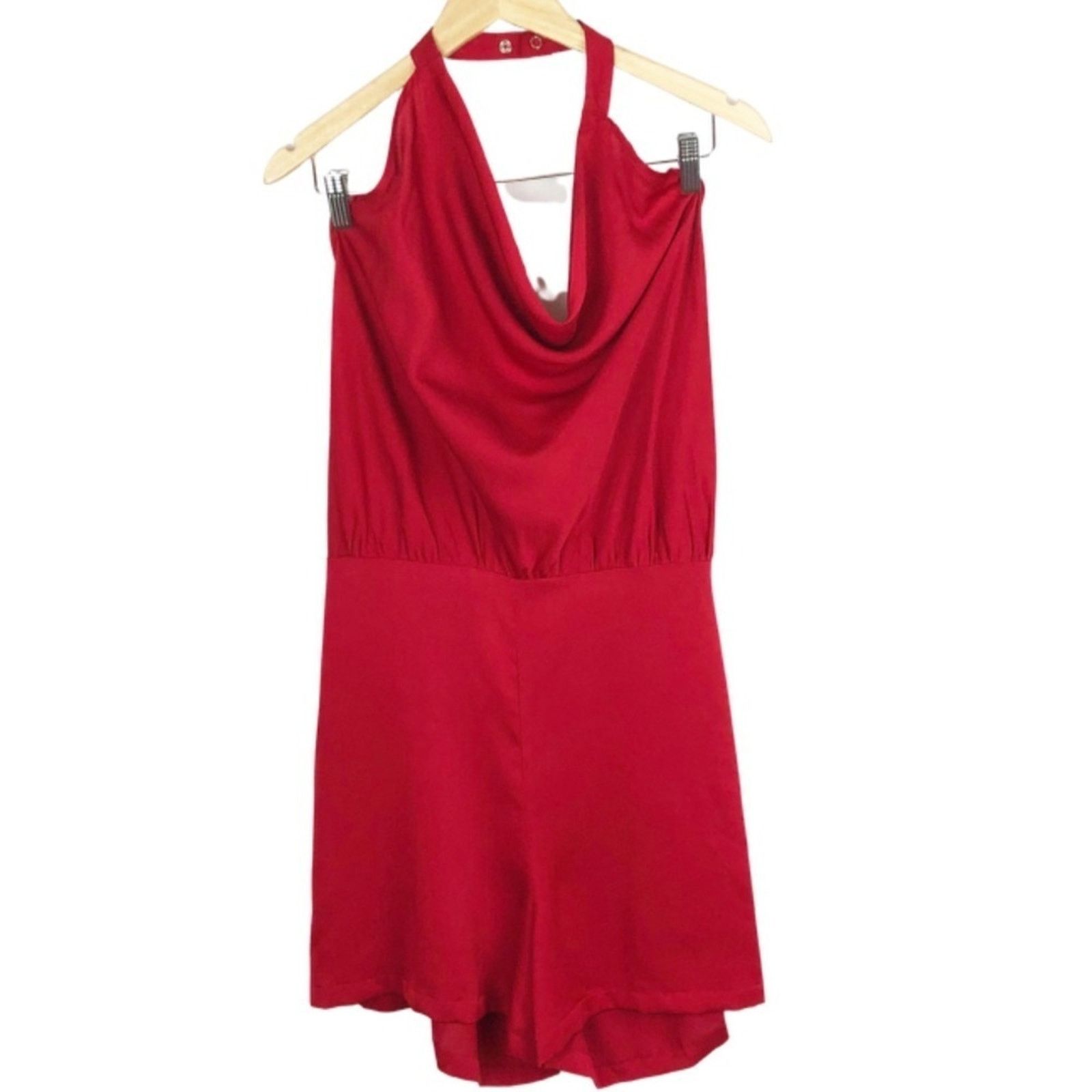 Kendall And Kylie New with Tag Women’s Kendall & Kylie Red Halter Playsuit Size 28" / US 6 / IT 42 - 4 Thumbnail
