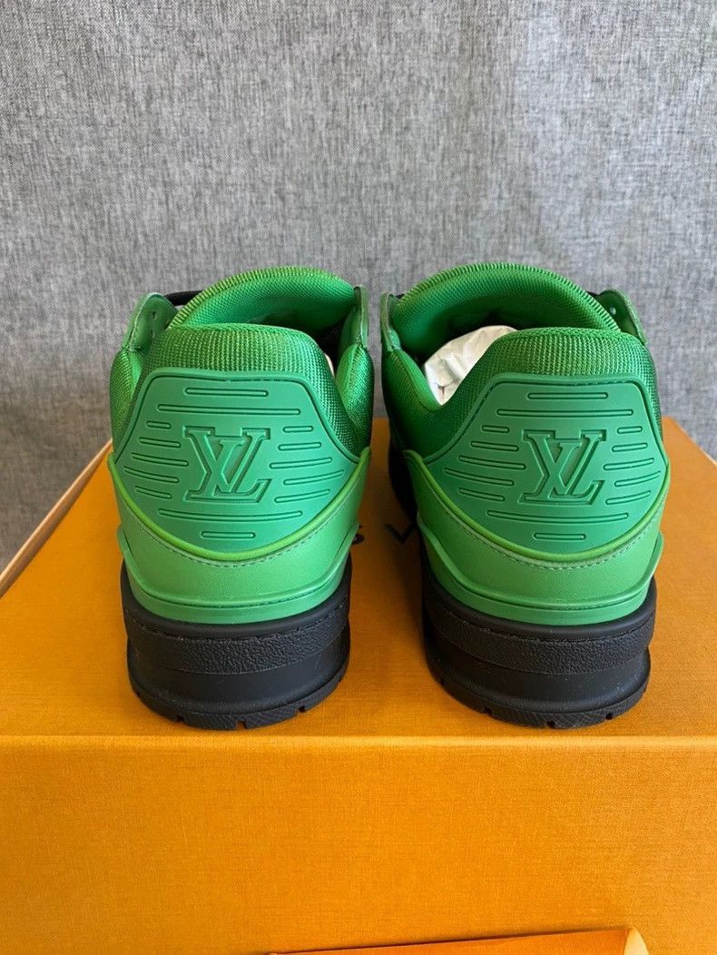 Louis Vuitton LOUIS VUITTON Trainer Fashion Sneakers for Men -2505 Size US 10 / EU 43 - 5 Thumbnail