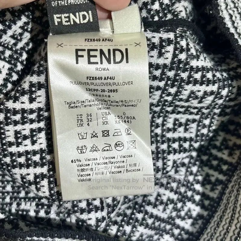 Fendi Fendi Short Sleeve Black T-Shirt for Women . Size S / US 4 / IT 40 - 4 Thumbnail