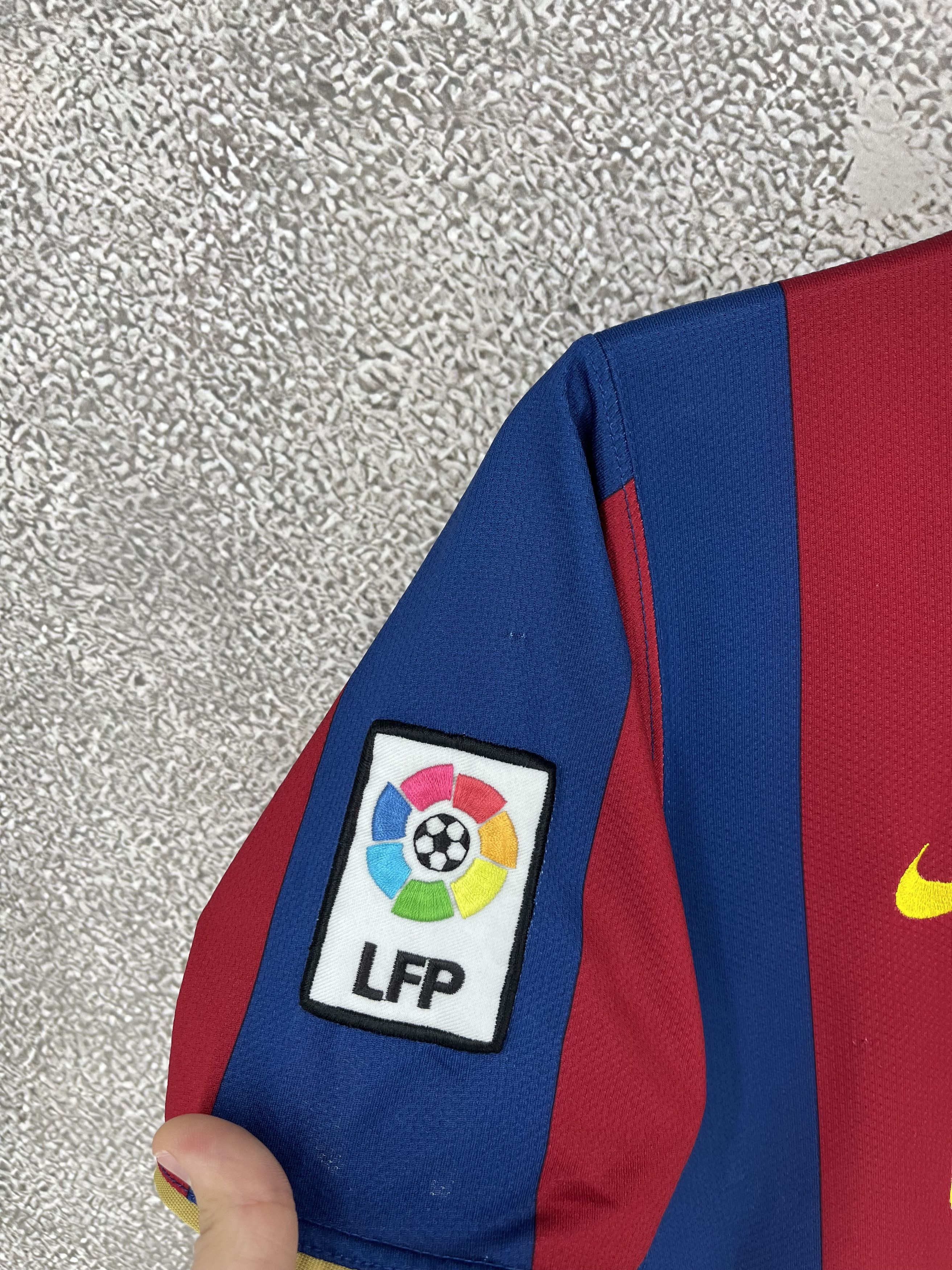Nike Barcelona Nike 2007 Jersey Vintage Y-Shirts Size XS Size US XS / EU 42 / 0 - 7 Thumbnail