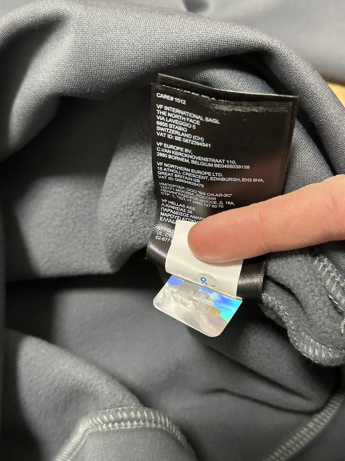 The North Face The North Face Gray Outdoor Sweatshirt Size M Size US M / EU 48-50 / 2 - 6 Thumbnail