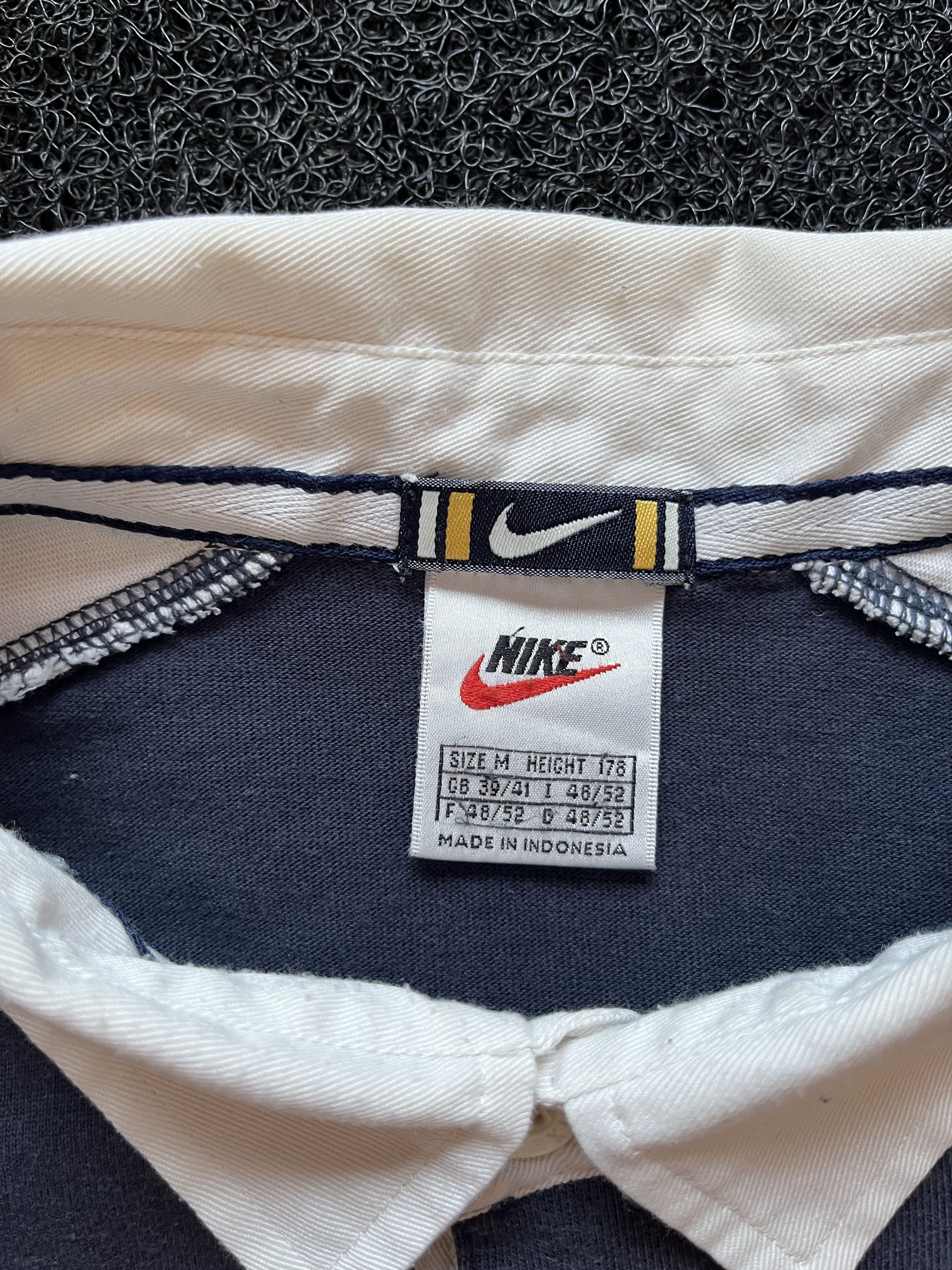Nike Vintage Nike Streetwear Striped Rugby Longsleeve T-Shirt Size US M / EU 48-50 / 2 - 4 Thumbnail
