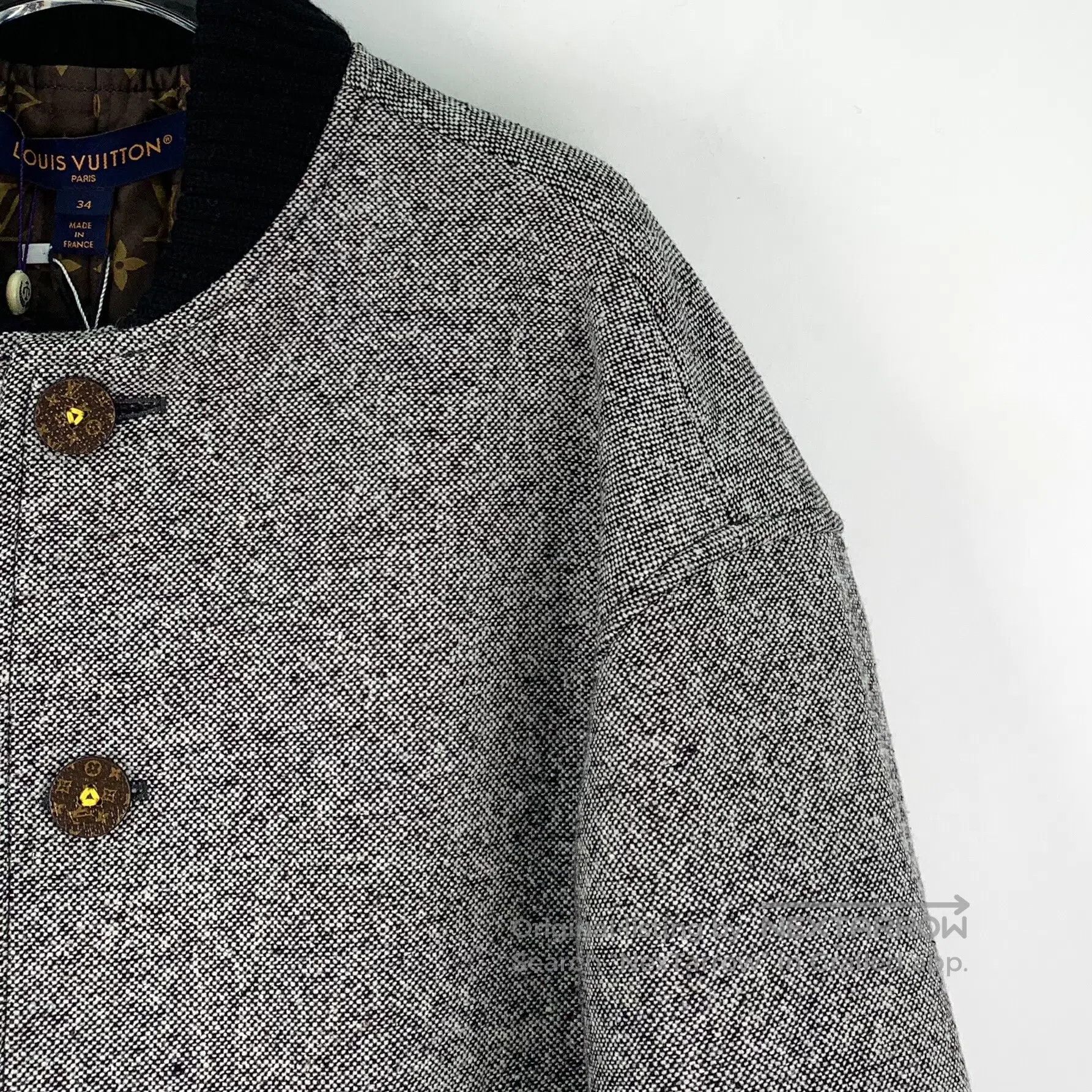 Louis Vuitton Louis Vuitton Gray Lining Logo Monogram Fleece Stand Colla Size XXS / US 00 / IT 34 - 3 Thumbnail