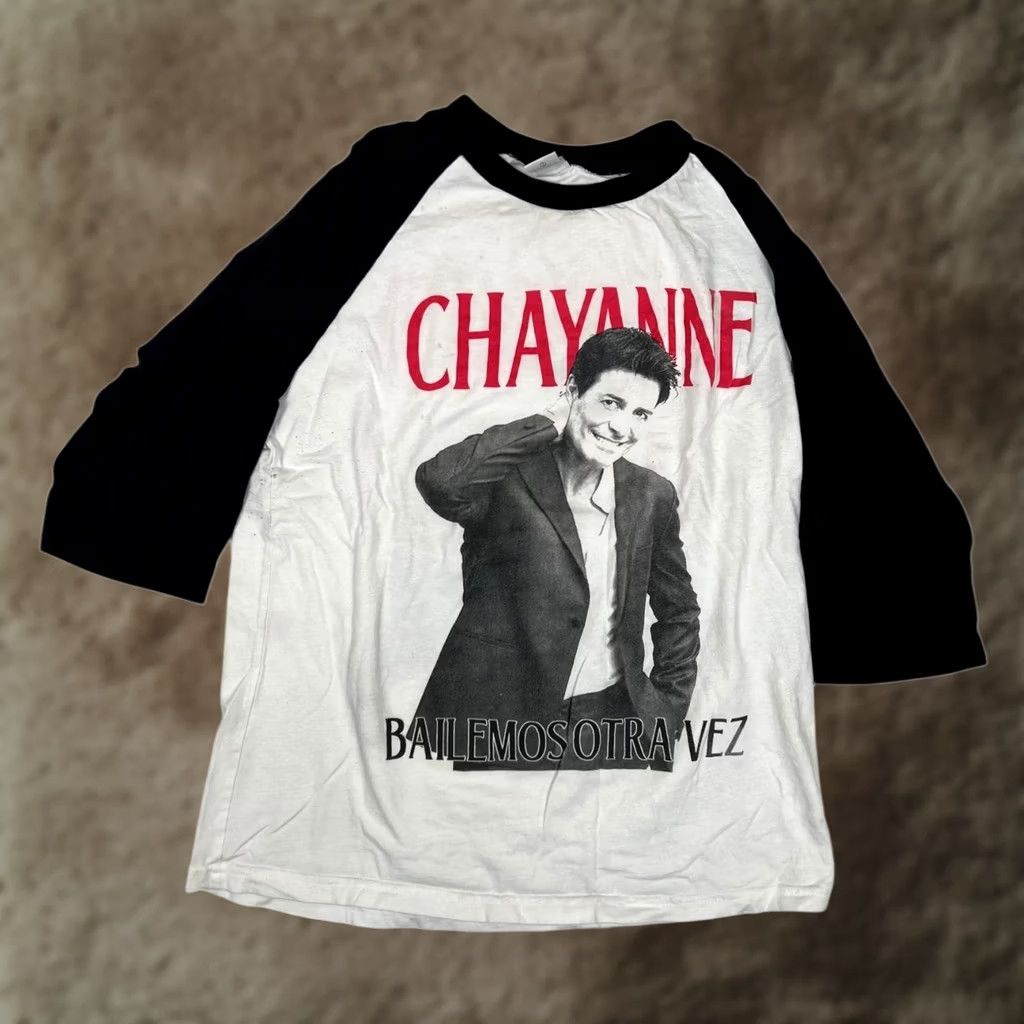 Vintage Chayanne Bailemos Otra Vez Tour 2023 T-Shirt White M 3/4 Sleeve Mens Size US M / EU 48-50 / 2 - 1 Thumbnail