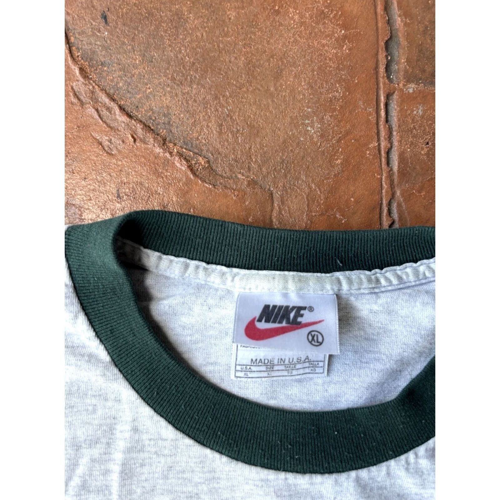 Nike VINTAGE Nike Ringer T-Shirt XL Gray Crew Neck Logo 90s USA Mens Nike Shirt Size US XL / EU 56 / 4 - 2 Thumbnail
