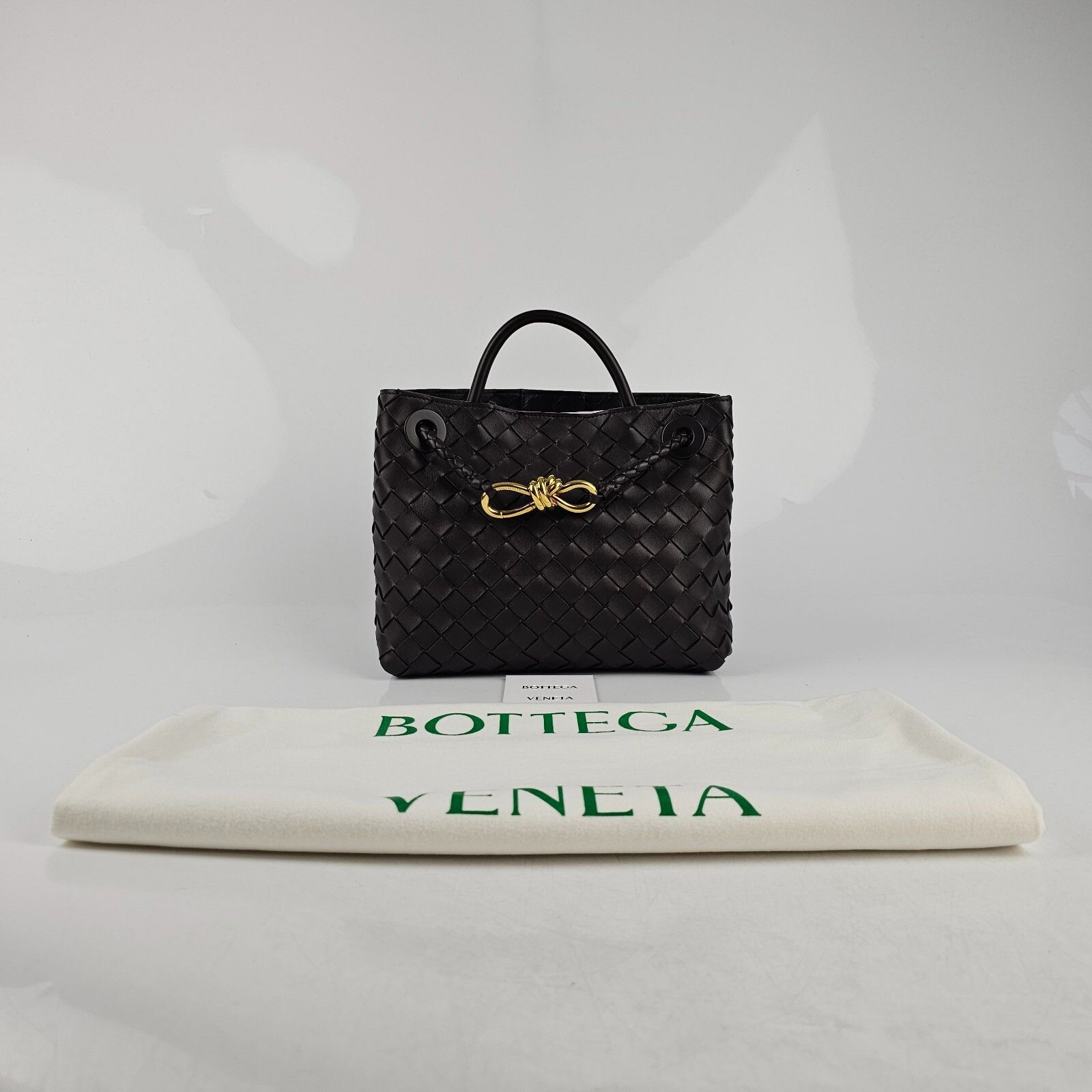 Bottega Veneta BOTTEGA VENETA Andiamo Small $4700 Black Leather Top Handle Size ONE SIZE - 2 Thumbnail