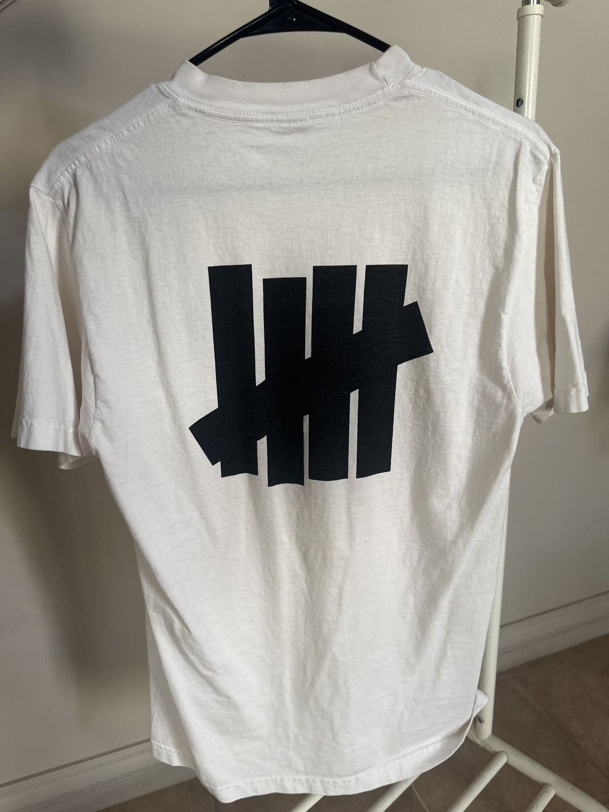 Undefeated Undefeated shirt in S Size US S / EU 44-46 / 1 - 2 Thumbnail