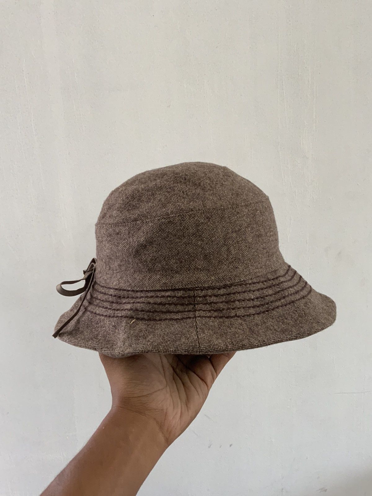 Japanese Brand Reversible Waterprof Ribbon Chain Stitch Bucket Hat Size ONE SIZE - 4 Thumbnail