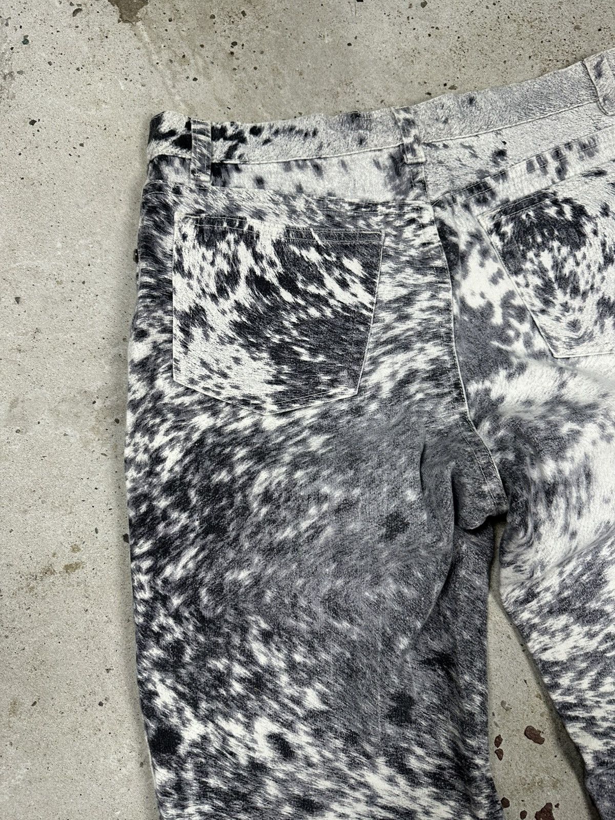 Roberto Cavalli FW1999 Roberto Cavalli Furry Cawprint Movement Pants Size 29" - 16 Thumbnail