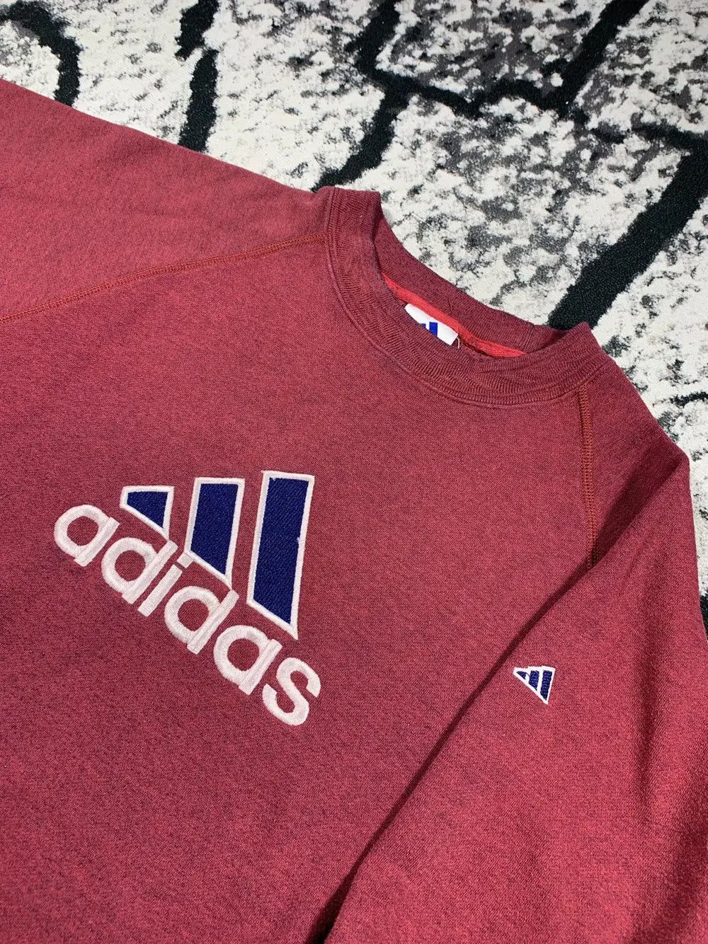 Adidas Vintage Adidas Sweatshirt Crewneck Boxy Big Logo Baggy Size US M / EU 48-50 / 2 - 2 Thumbnail