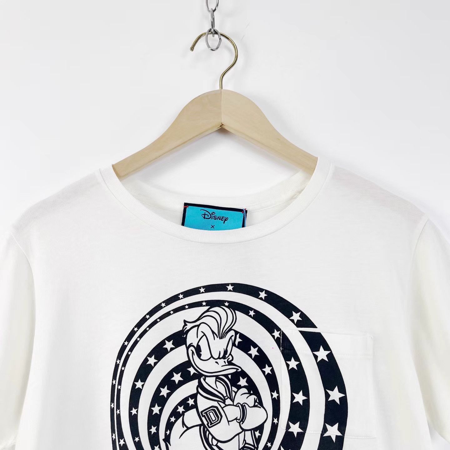 Gucci Gucci x Disney Duck Print Short Sleeve T-Shirt K12 Size US L / EU 52-54 / 3 - 2 Thumbnail