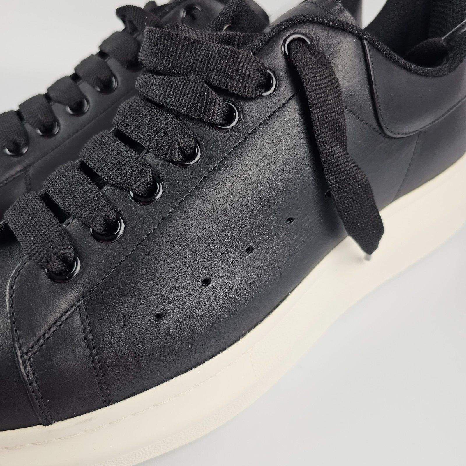 Alexander McQueen ALEXANDER MCQUEEN Oversized Men's Black Sneakers New Size US 8.5 / EU 41-42 - 6 Thumbnail