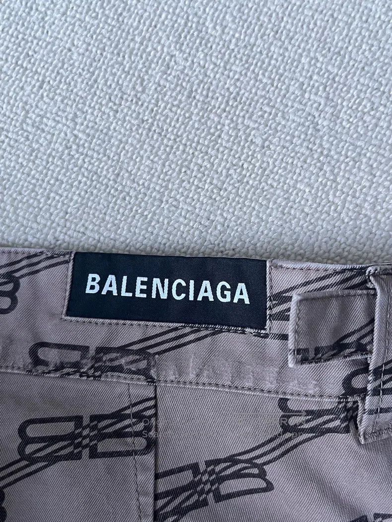 Other Balenciaga size S Letter Logo Full Print Straight Leg Casu Size US 27 - 3 Thumbnail
