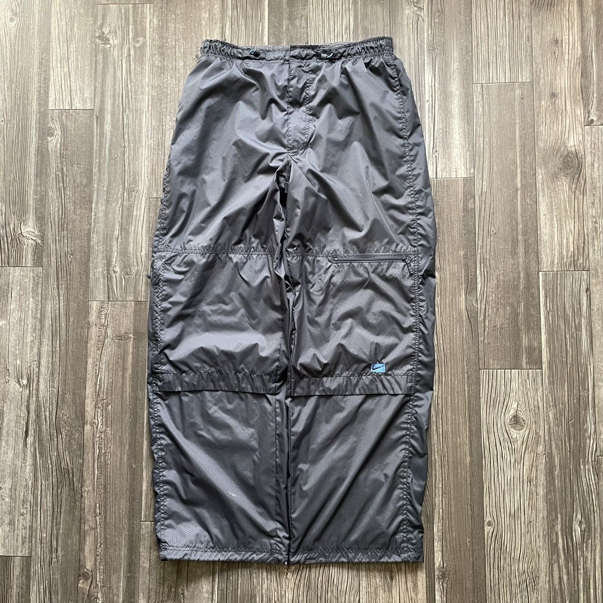 image of Vintage Nike Hexagon Patterned Cargo Track Pants in Grey, Men's (Size 33)