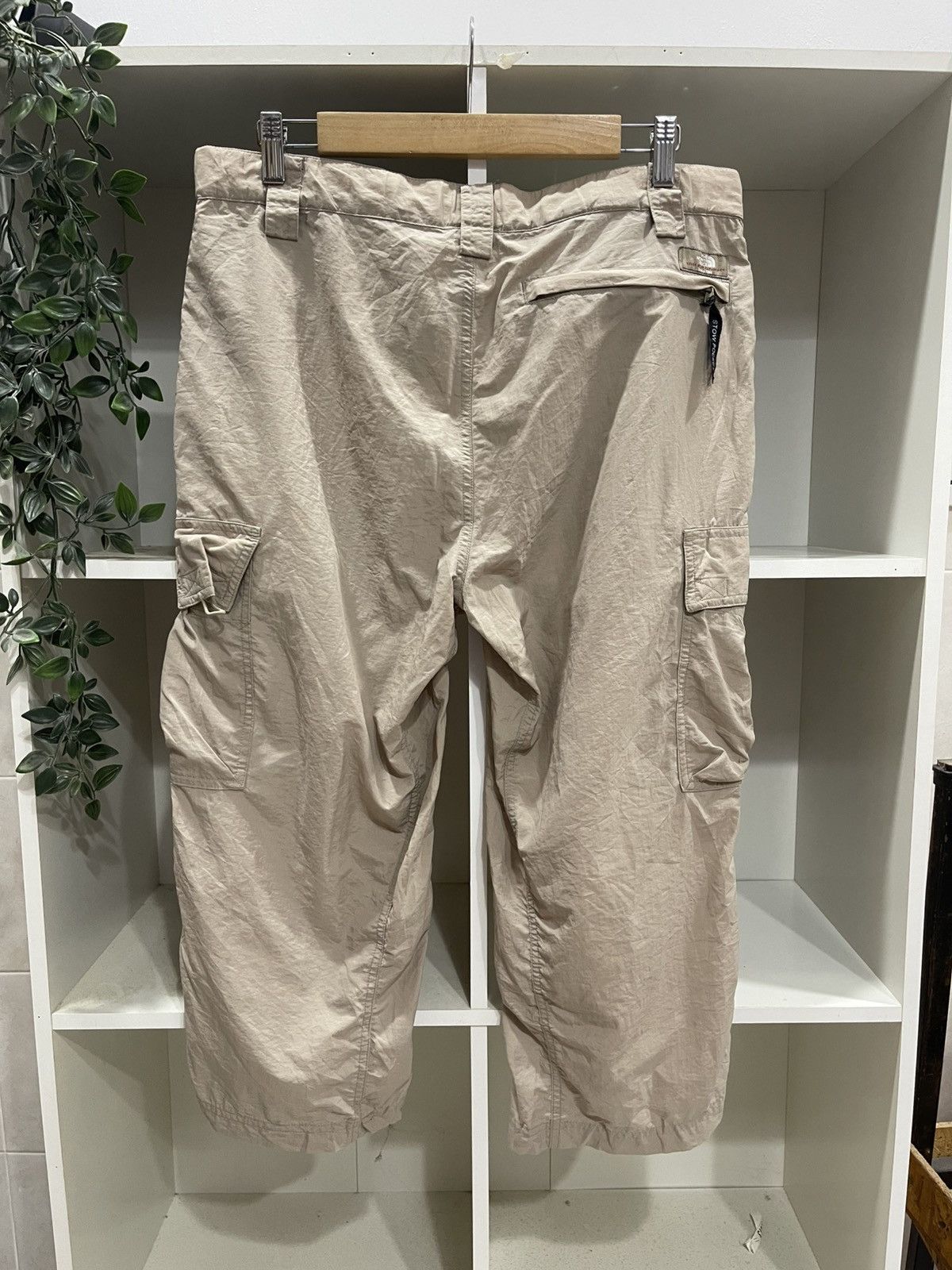The North Face The North Face Cargo Three Quater Pants Size US 34 / EU 50 - 3 Thumbnail