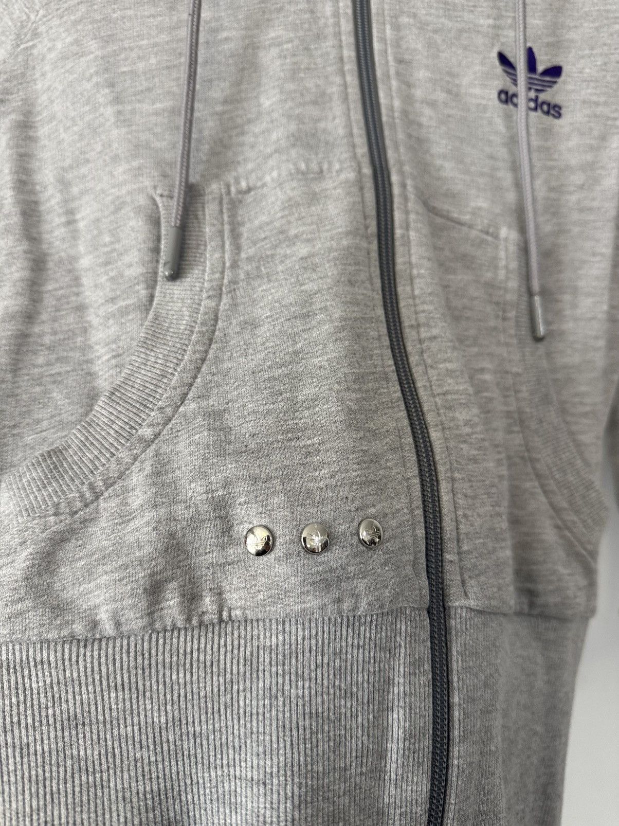 Adidas Very crazy Adidas Vintage Y2K Hoodie Zip Boxy Fit Rare Thick Size M / US 6-8 / IT 42-44 - 2 Thumbnail