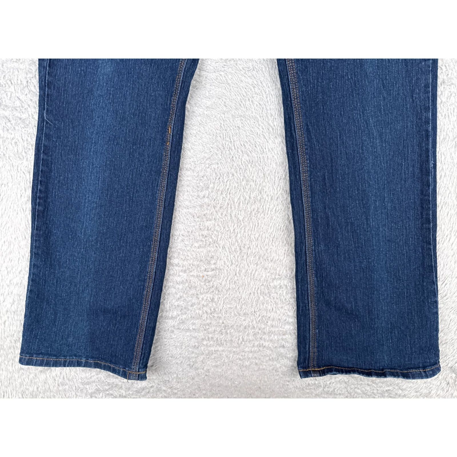 Vintage Victoria Jeans Womens Jeans Bootcut Mid Rise Blue Denim 31x28 10 Cotton Blend 5-Pocket Design Stretch Womens Size 32" / US 10 / IT 46 - 2 Thumbnail