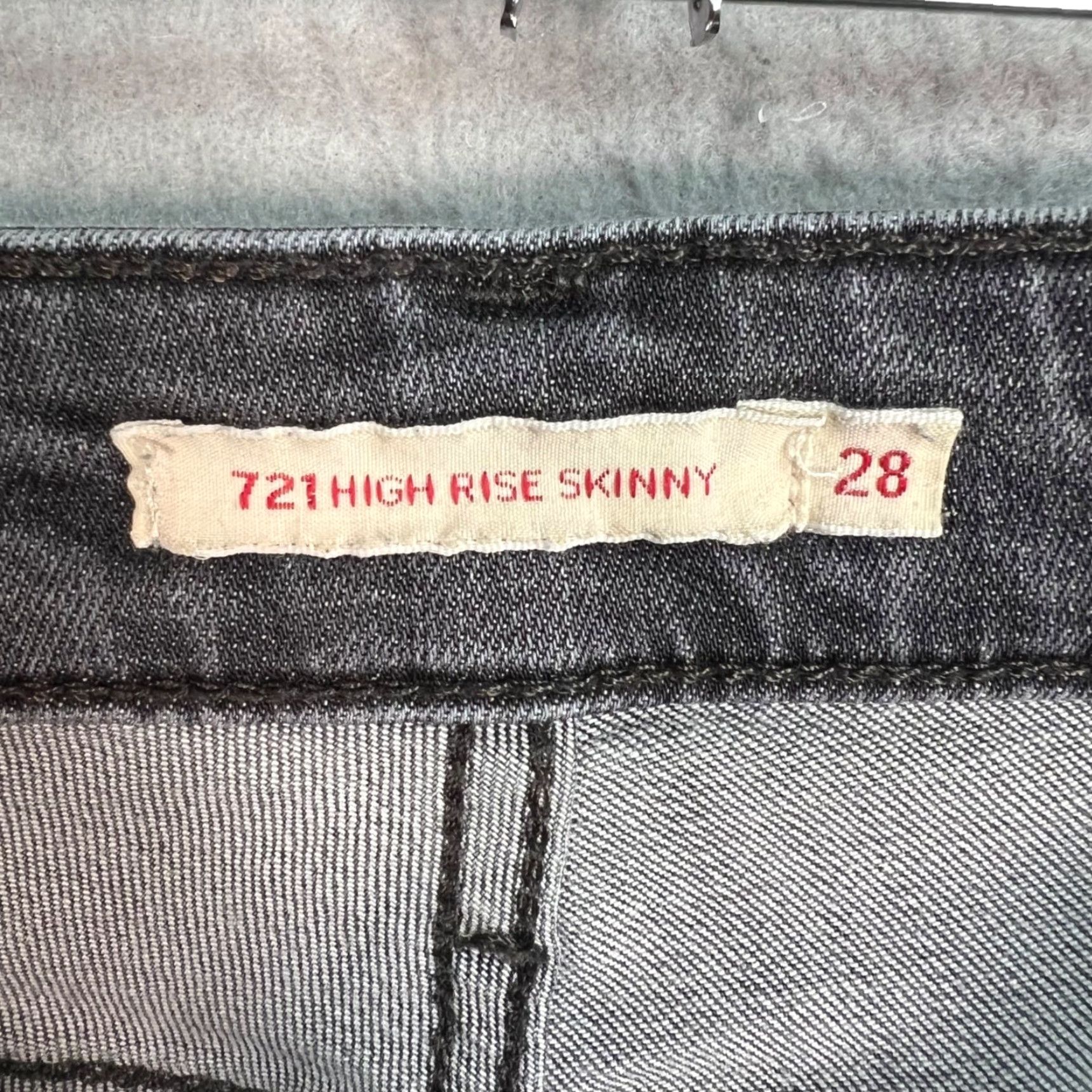 Levi's Levi's 721 High Rise Skinny Jeans Womens 28 x 30 Gray Denim Size 28" / US 6 / IT 42 - 3 Thumbnail