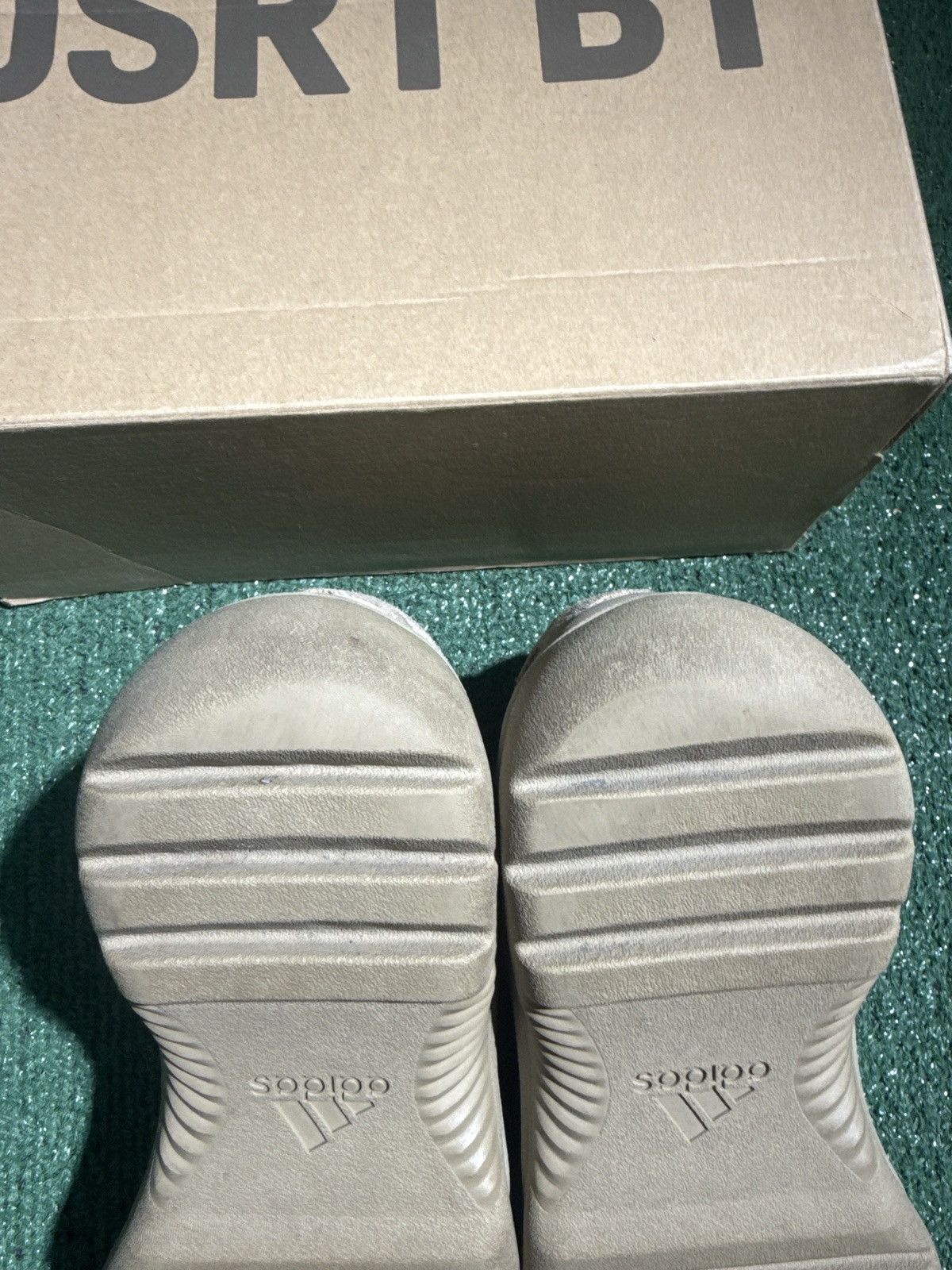 Yeezy Adidas Yeezy Desert Boot Rock Size US 9.5 / EU 42-43 - 8 Thumbnail