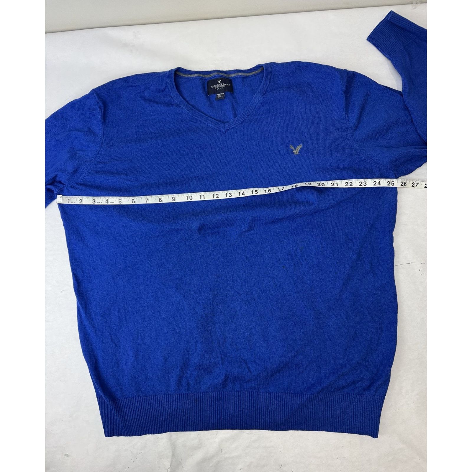 American Eagle Outfitters American Eagle Sweater Mens XXL Royal Blue Logo V-Neck Size US XXL / EU 58 / 5 - 2 Thumbnail