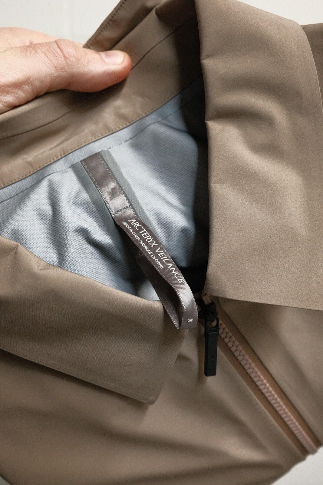 Other Arc´Teryx Veilance Centroid Jacket Beige Windbreaker S/P Size S / US 4 / IT 40 - 3 Thumbnail