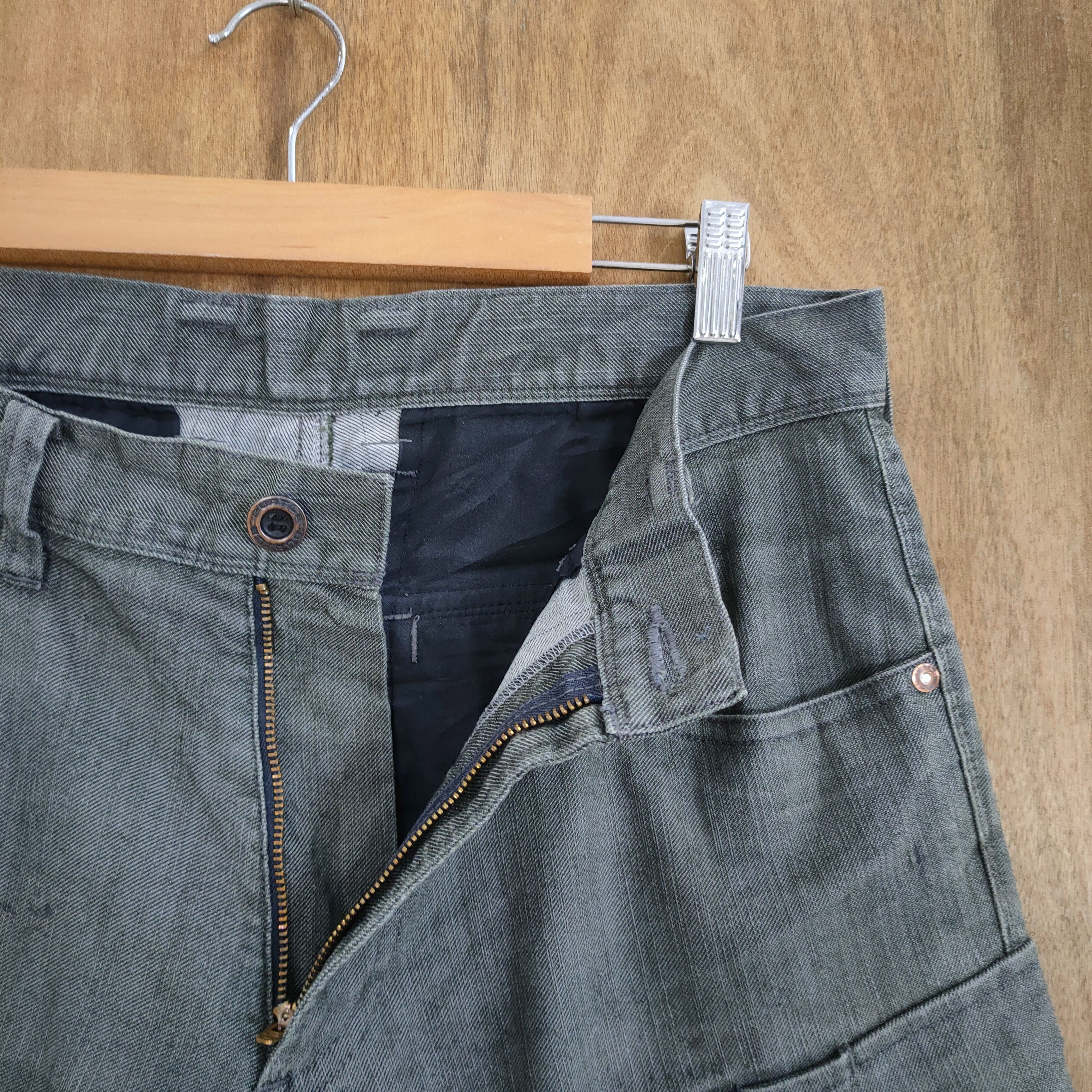 Japanese Brand JAPAN BURTLE SKINNY CARGO PANTS Size US 32 / EU 48 - 8 Thumbnail