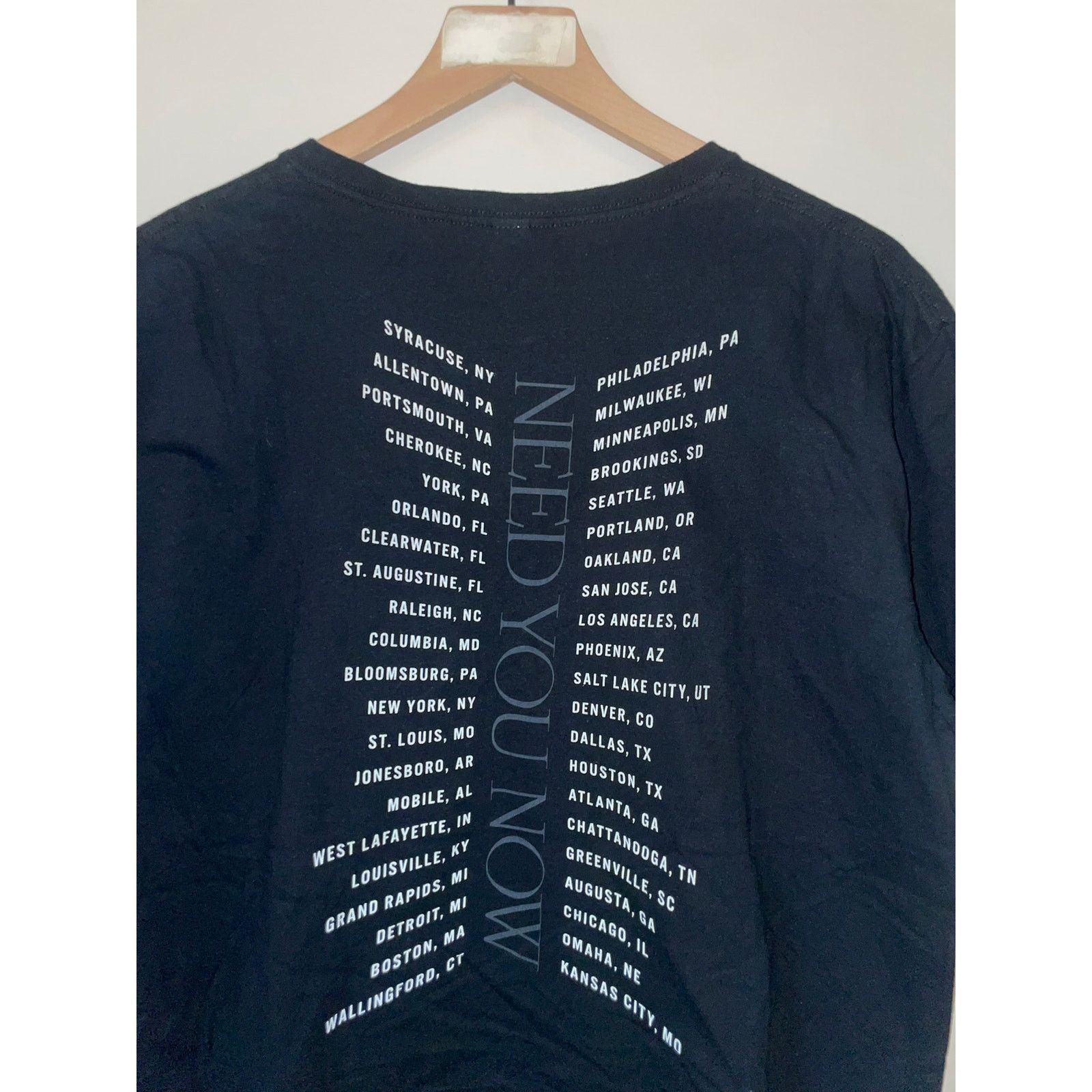 Gildan Womens Lady Antebellum Shirt Need You Now Tour Tee 2010 L Size L / US 10 / IT 46 - 7 Thumbnail