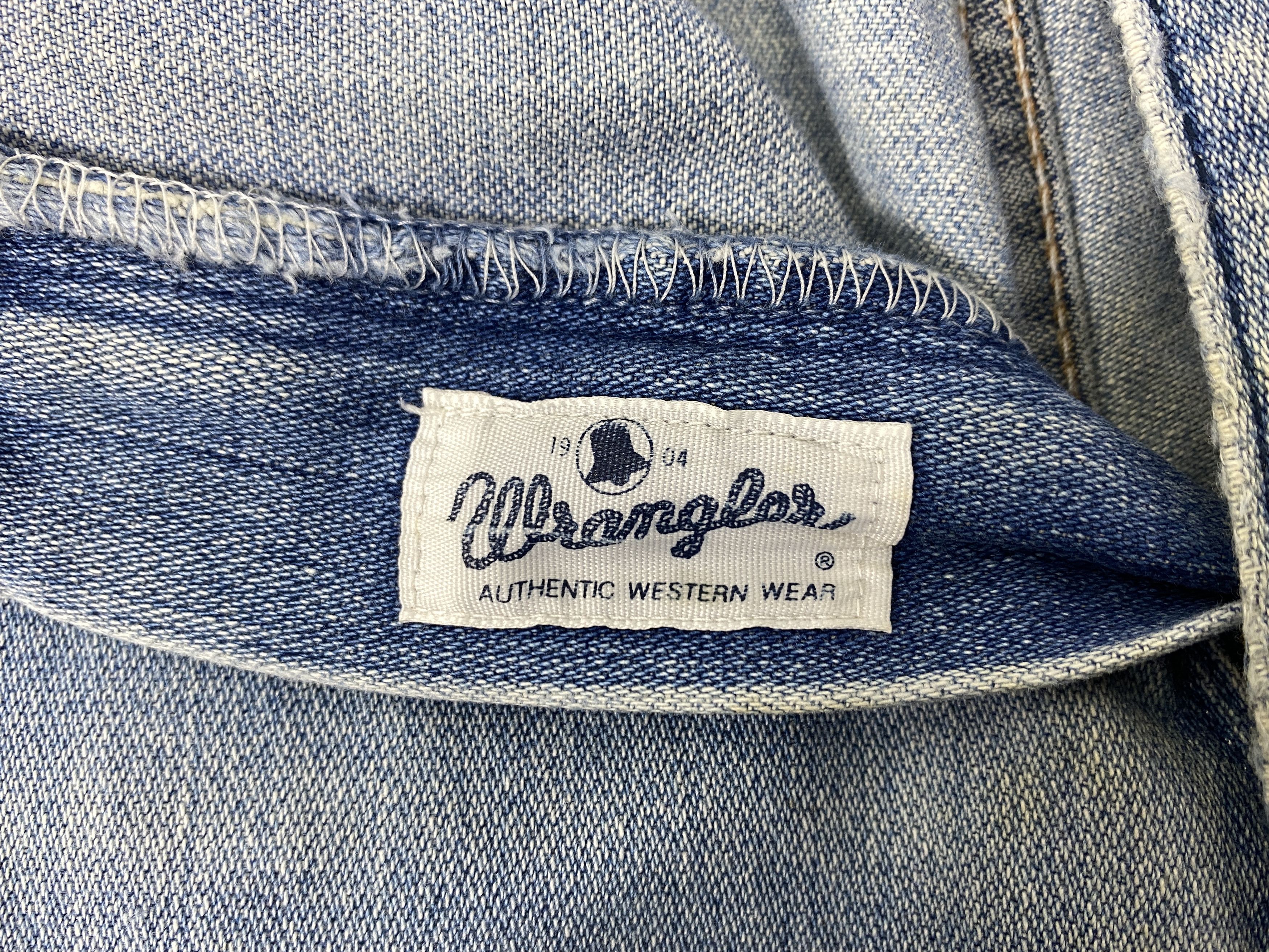 Japanese Brand Light Blue Wash Vintage Wrangler Jeans 33x33.5 - JN3330 Size US 33 - 9 Thumbnail