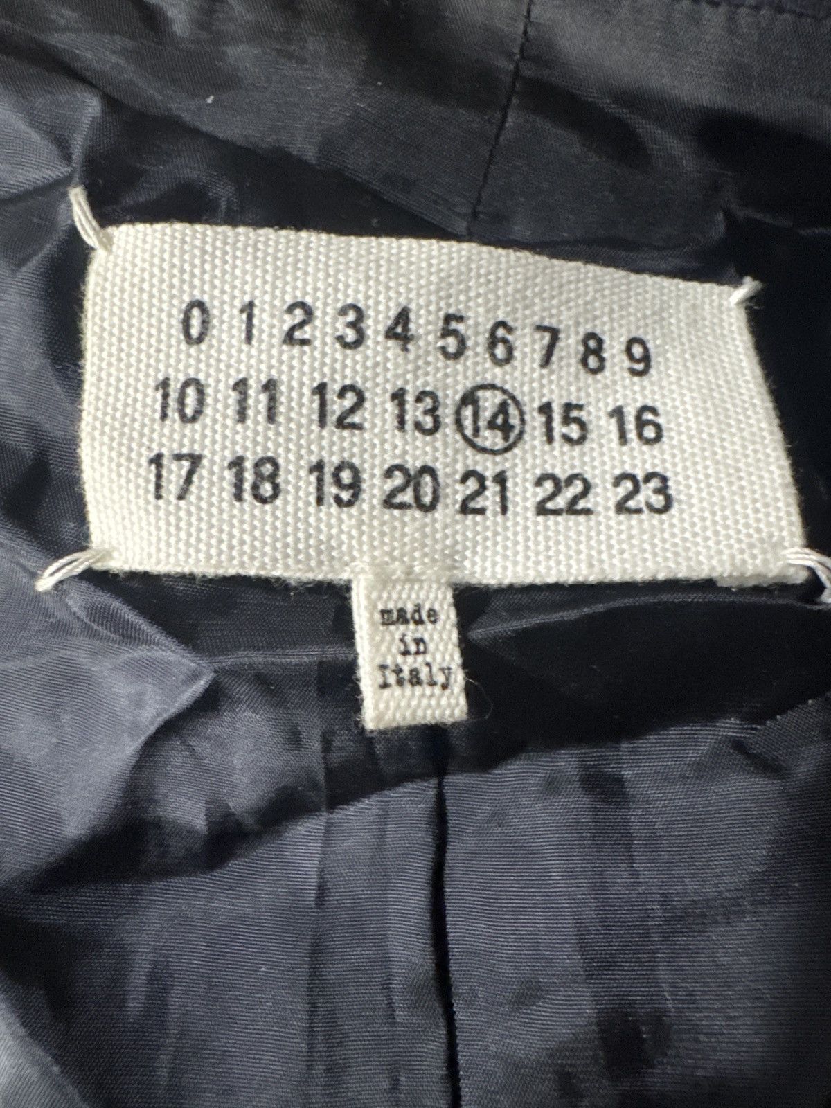 Maison Margiela Last Drop! Maison Margiela Long Coat sz 52 Size US L / EU 52-54 / 3 - 10 Thumbnail