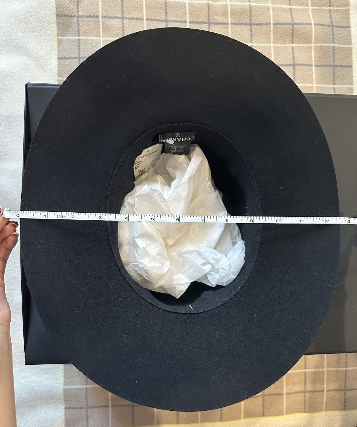 Chanel Authentic Chanel 21B Rabbit Hair Hat size M Size ONE SIZE - 12 Thumbnail
