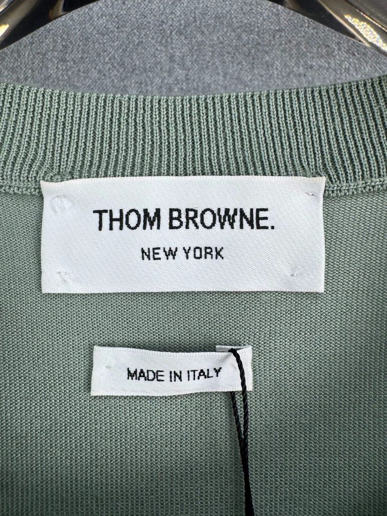 Thom Browne Thom Browne Double armband colored striped knit sweater Size US L / EU 52-54 / 3 - 3 Thumbnail