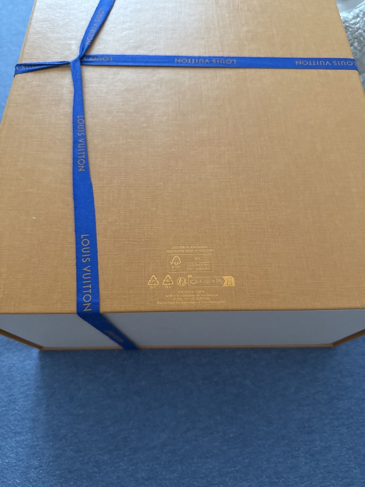 Louis Vuitton × Timberland Louis Vuitton ANKLE BOOT TIMBERLAND Size US 7 / EU 40 - 9 Thumbnail