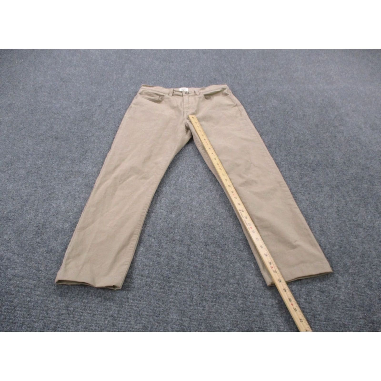 Flint And Tinder Flint and Tinder Pants Mens 30 X 30 Beige Straight Tapered Fit Business Khaki Pants Size US 30 / EU 46 - 3 Thumbnail