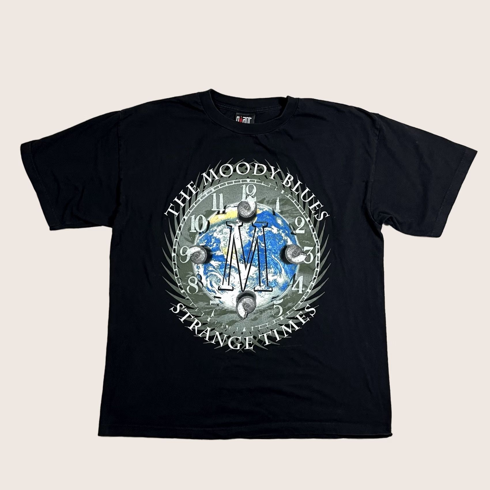 Vintage Giant The Moody Blues Strange Times Shirt Mens L Graphic Rock Band Tour 90s VTG Black Cotton Short Sleeve Crew Neck Logo 90s Mens Size US L / EU 52-54 / 3 - 1 Thumbnail