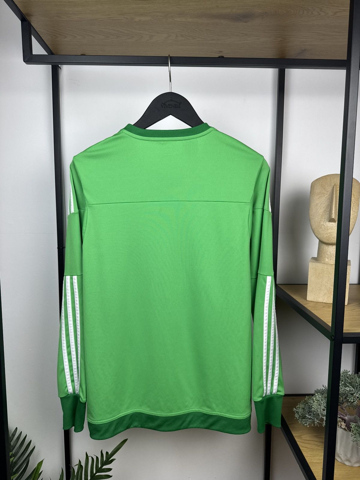 Adidas × Vintage Man Utd 2015-2016 Goalkeeper Shirt (Green) Kids XL,Men’s S Size US XS / EU 42 / 0 - 6 Thumbnail
