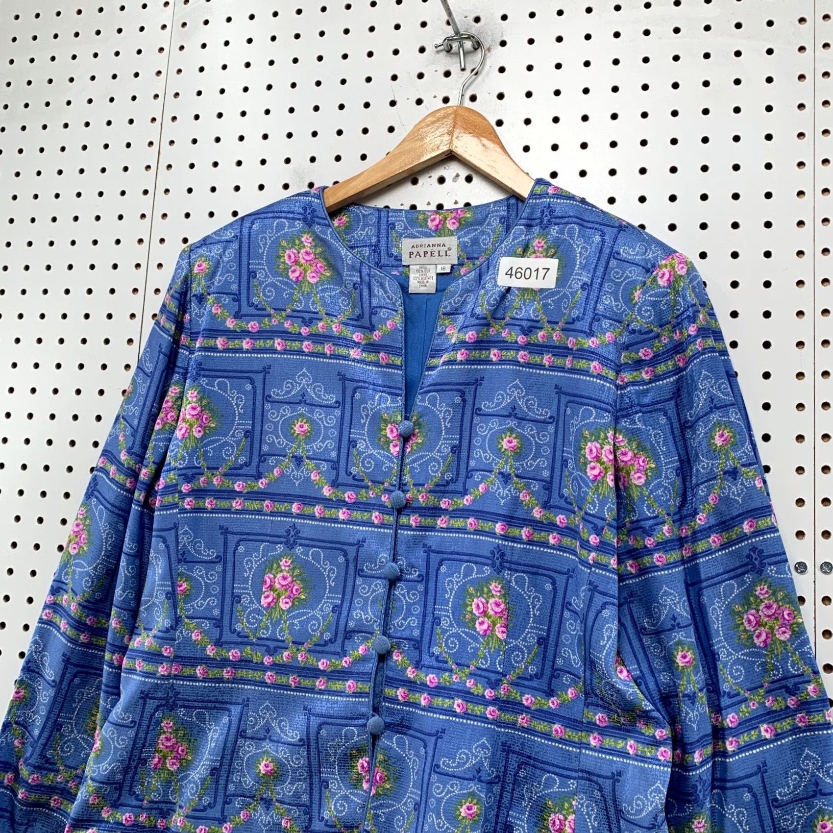 Adrianna Papell Adrianna Papell 100% Silk Floral Jacket Womens Size 16 Blue Flower Silk Floral Jacket Womens 16 Blue Papell Adrianna Silk Floral Jacket Blue Flowers Size XXL / US 16-18 / IT 52-54 - 3 Thumbnail