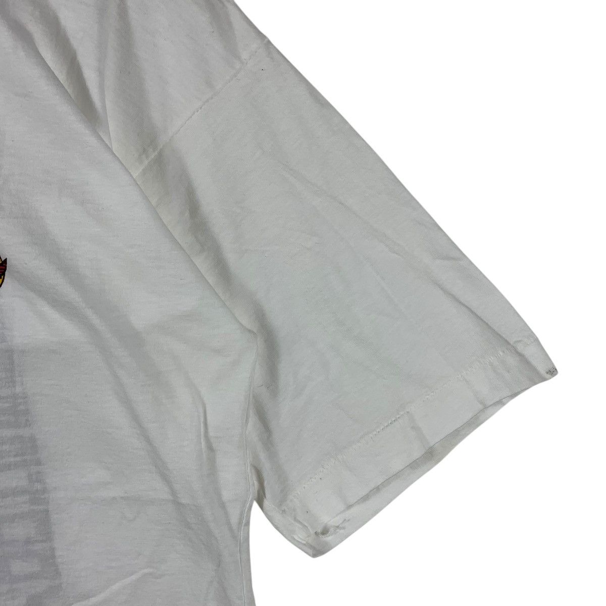 Other Vintage MIRACLE SHOOT back hit vintage tee Size US M / EU 48-50 / 2 - 7 Thumbnail