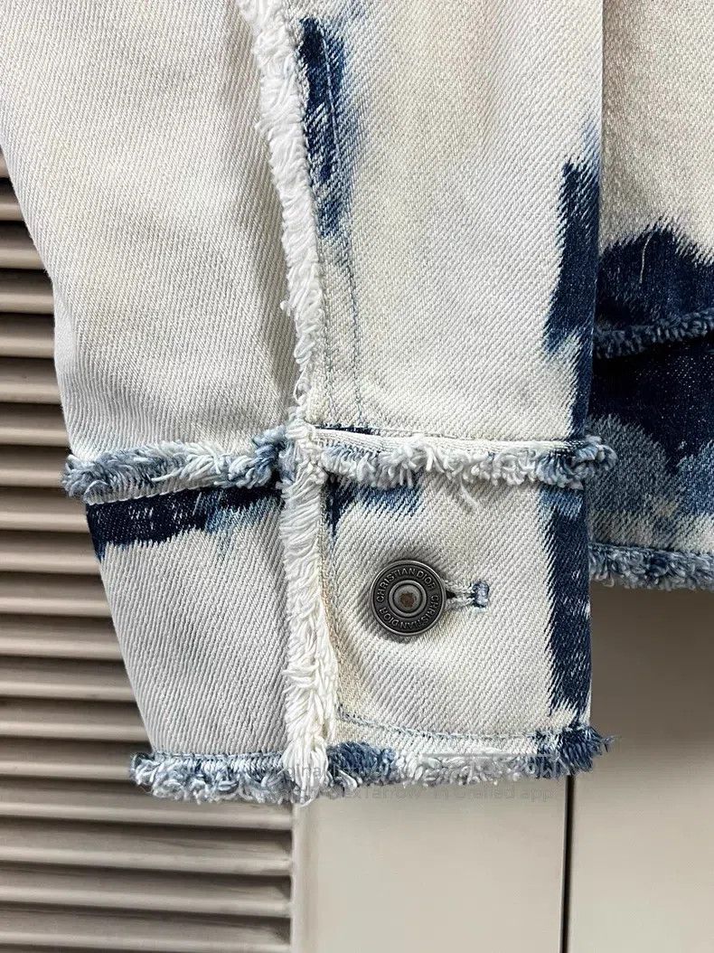 Dior Dior Little bee embroidered logo denim jacket Size XS / US 0-2 / IT 36-38 - 5 Thumbnail