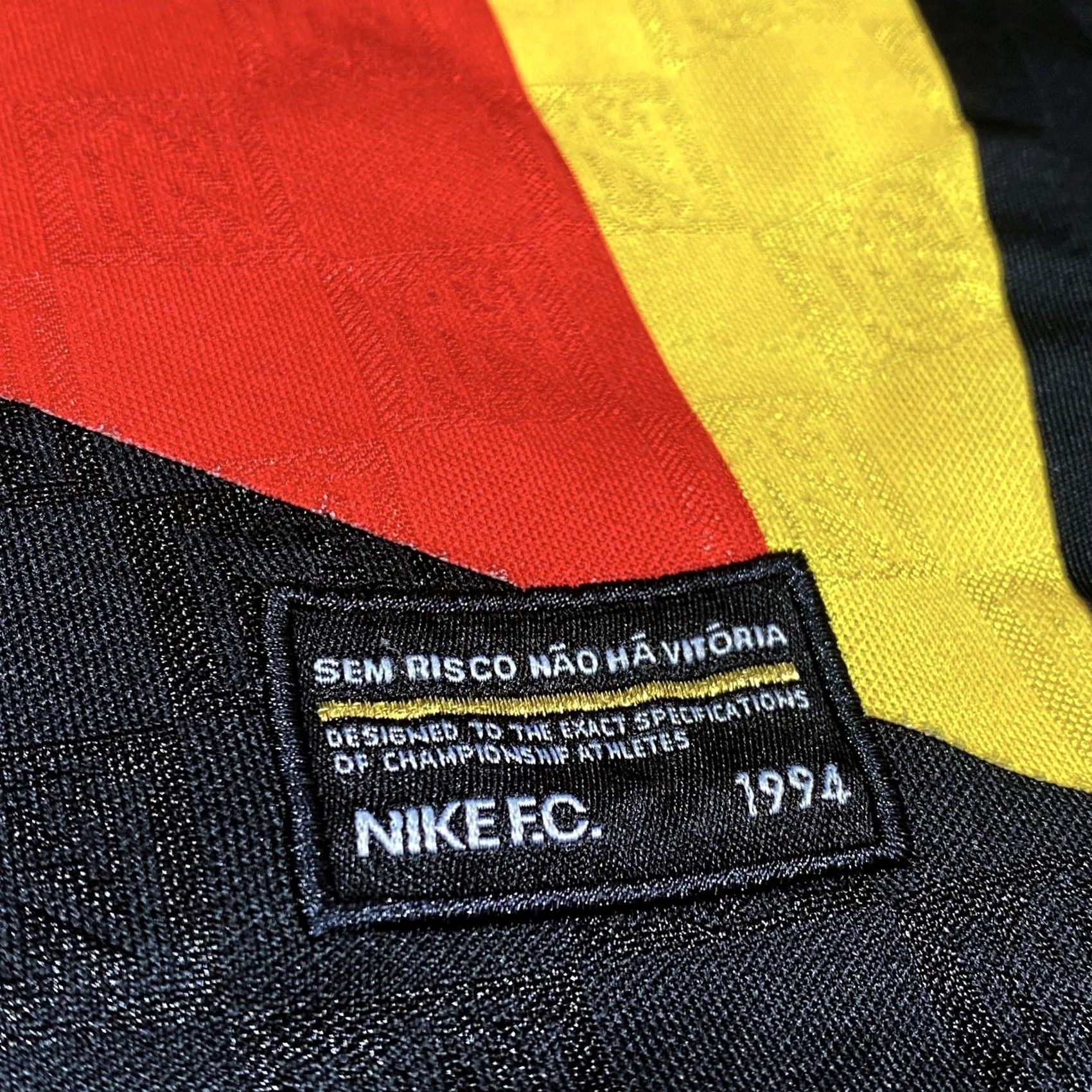 Nike Nike FC Shirt With Flag Print, Black, Large UK Mens Pre Loved Top Used Size US L / EU 52-54 / 3 - 3 Thumbnail
