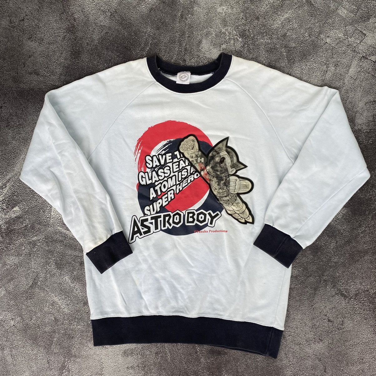 image of Anima x Vintage Crewneck Astroboy Anime Cartoon 3D Hologram in Light Blue, Men's (Size Medium)