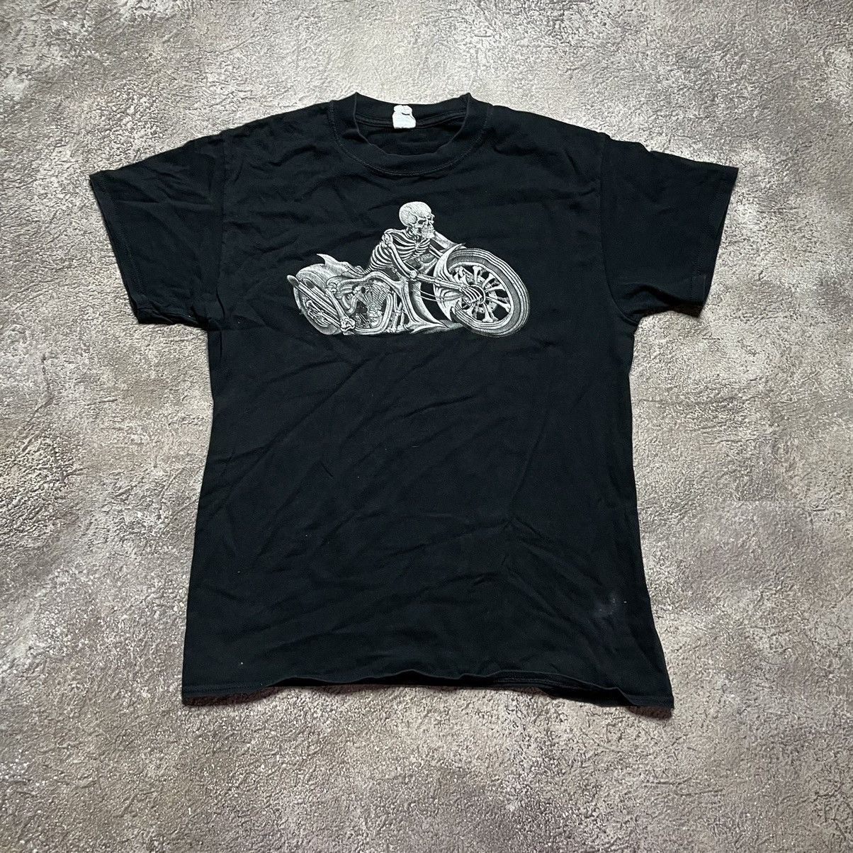 Vintage Vintage Y2K Skeleton Graphic Tee Abstract Rock Grunge Boxy M Size US M / EU 48-50 / 2 - 3 Thumbnail