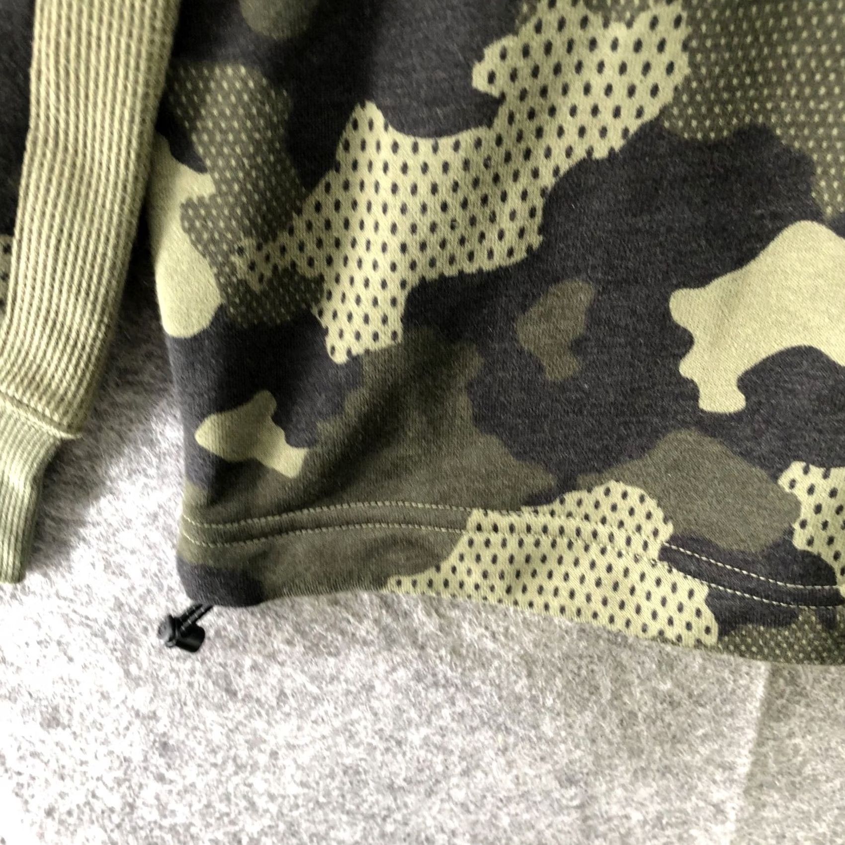 Champion Champion Camo Sweatshirt Mens 2XL Green Logo Wolf Crewneck Pullover Sweatshirt Size US XXL / EU 58 / 5 - 4 Thumbnail